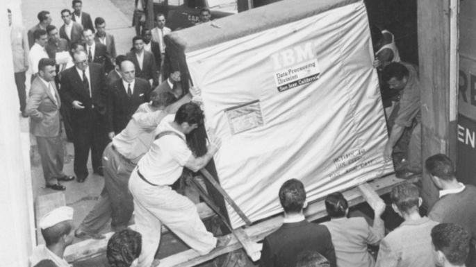 first-hard-disk