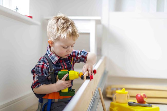 benefits-of-teaching-critical-thinking-skills-to-kids